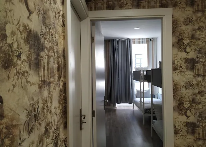Majestic Hostel Porto